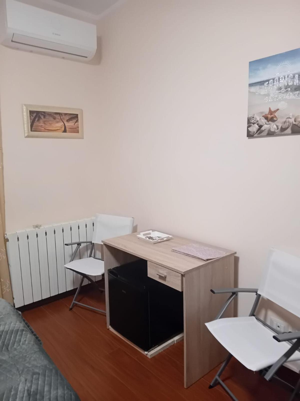 Sul Lungo Lago Da Tatiana B&B Dagnente Kültér fotó